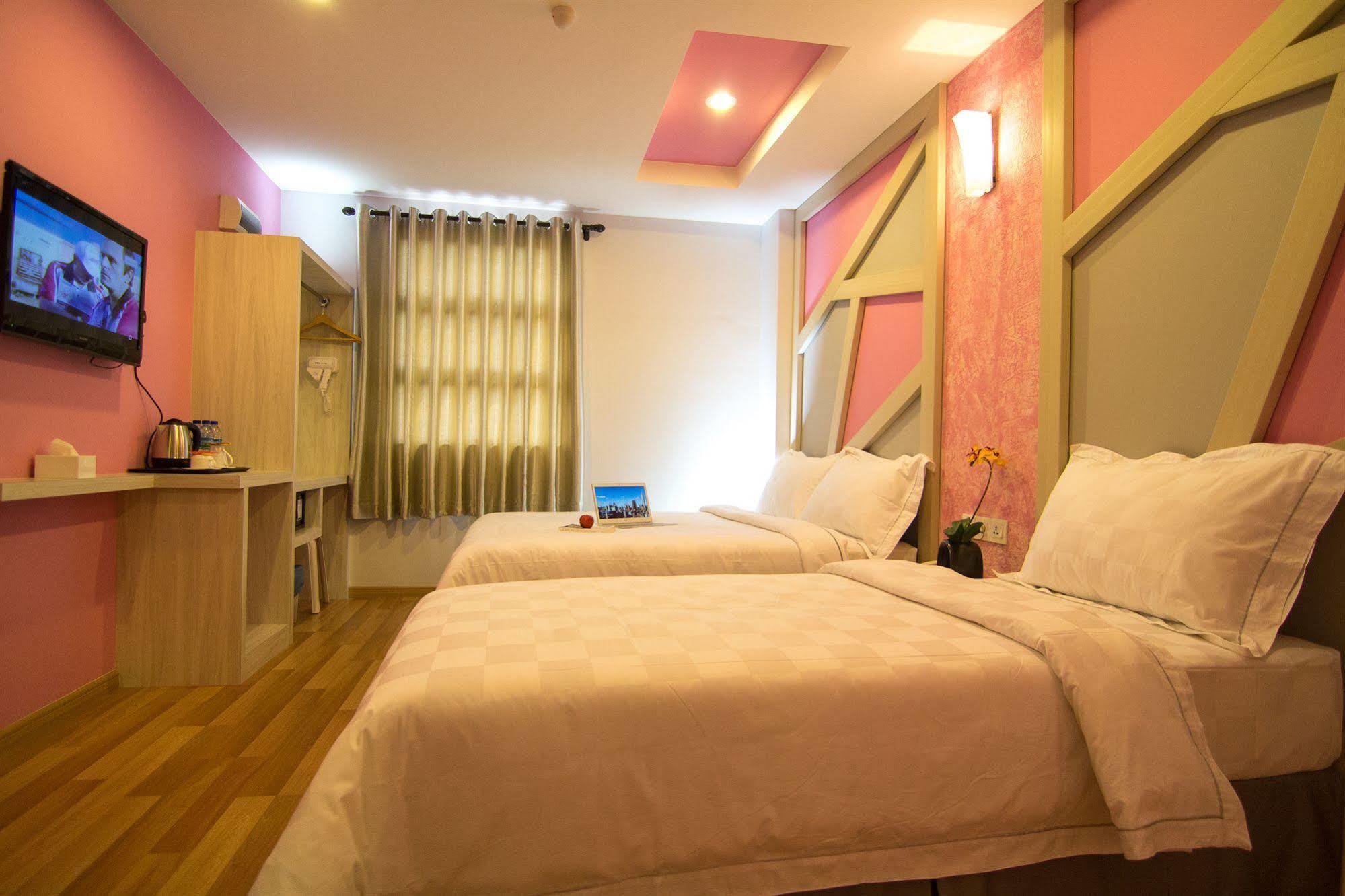 Sunshine Inn Plus Malacca Exteriör bild